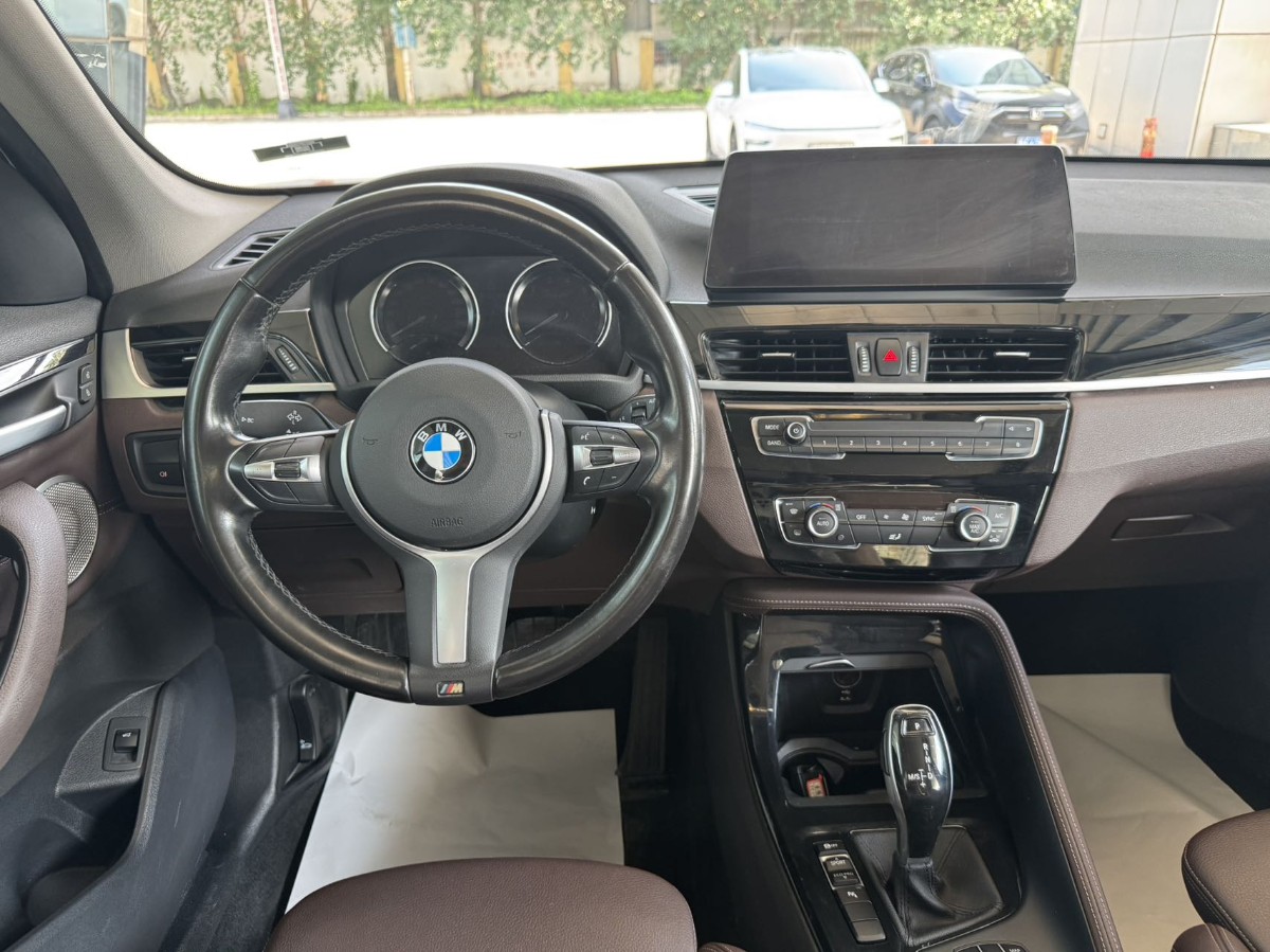 BMW X1 2022 #9 BMW X1 2022 car image #9