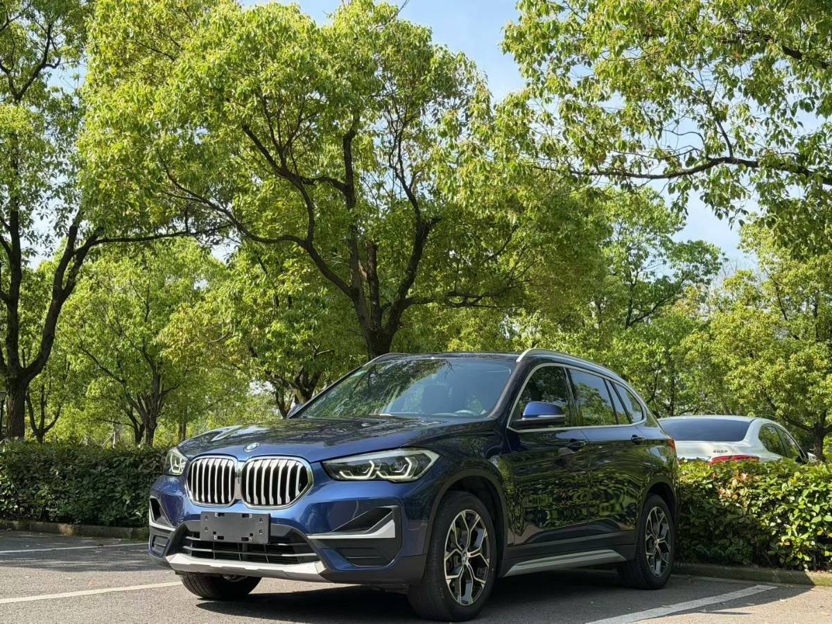 BMW X1 2021 car image 