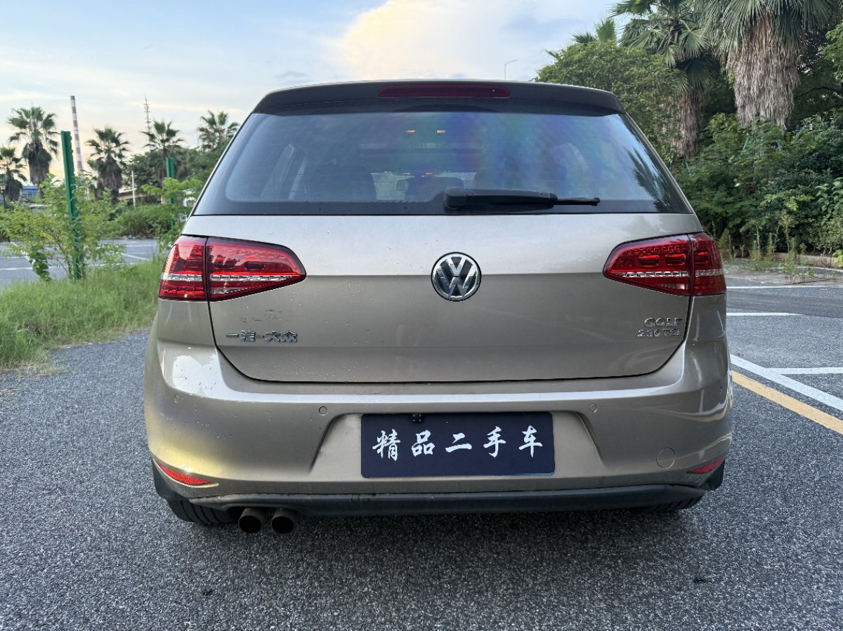 Volkswagen Golf 2016 car image #8