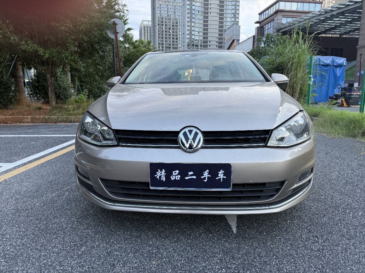 Volkswagen Golf 2016 car image #3