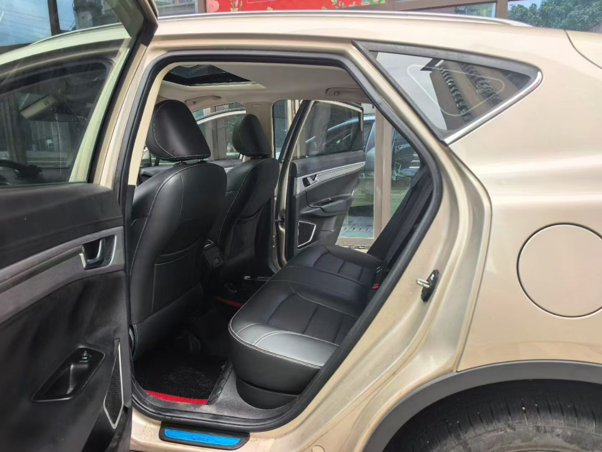 GEELY Emgrand GS 2020 #7 GEELY Emgrand GS 2020 car image #7