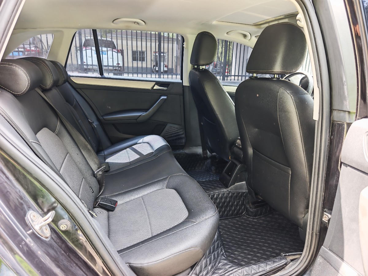 Volkswagen Santana 2016 #8 Volkswagen Santana 2016 car image #8