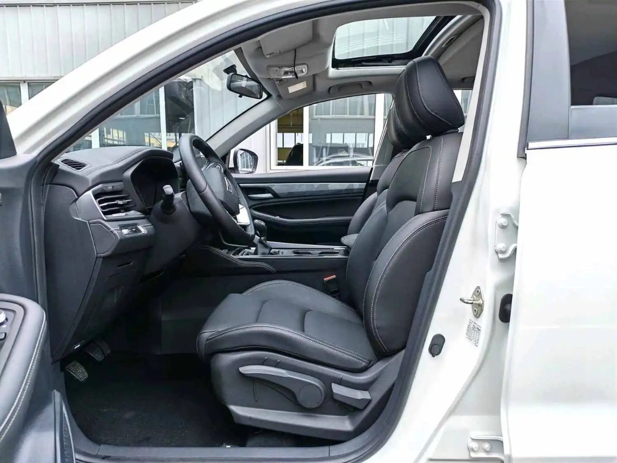 GEELY Vision X6 2024 #6 GEELY Vision X6 2024 car image #6