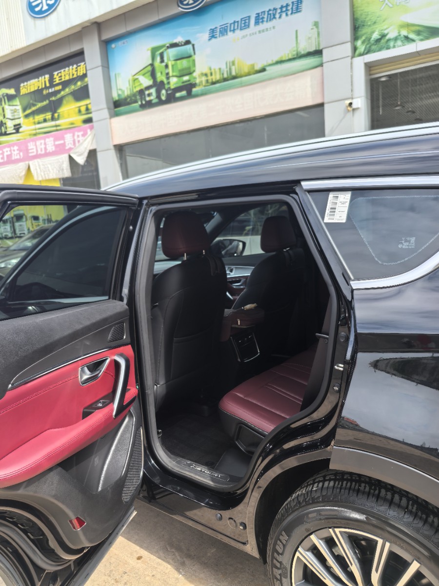 Jetour X70 PLUS 2025 car image #6