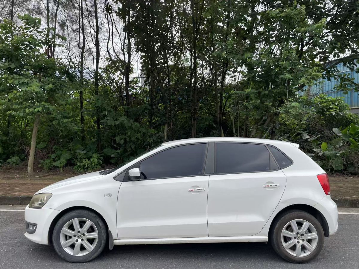 Volkswagen Polo 2013 #7 Volkswagen Polo 2013 car image #7