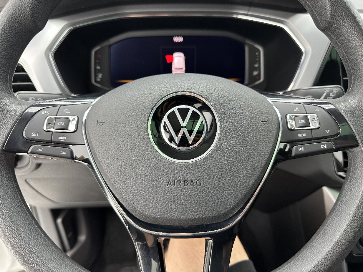 Volkswagen T-Cross 2022 #13 Volkswagen T-Cross 2022 car image #13