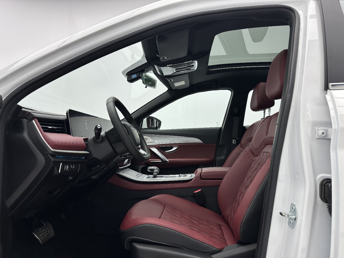 Jetour X70 PLUS 2022 car image #5