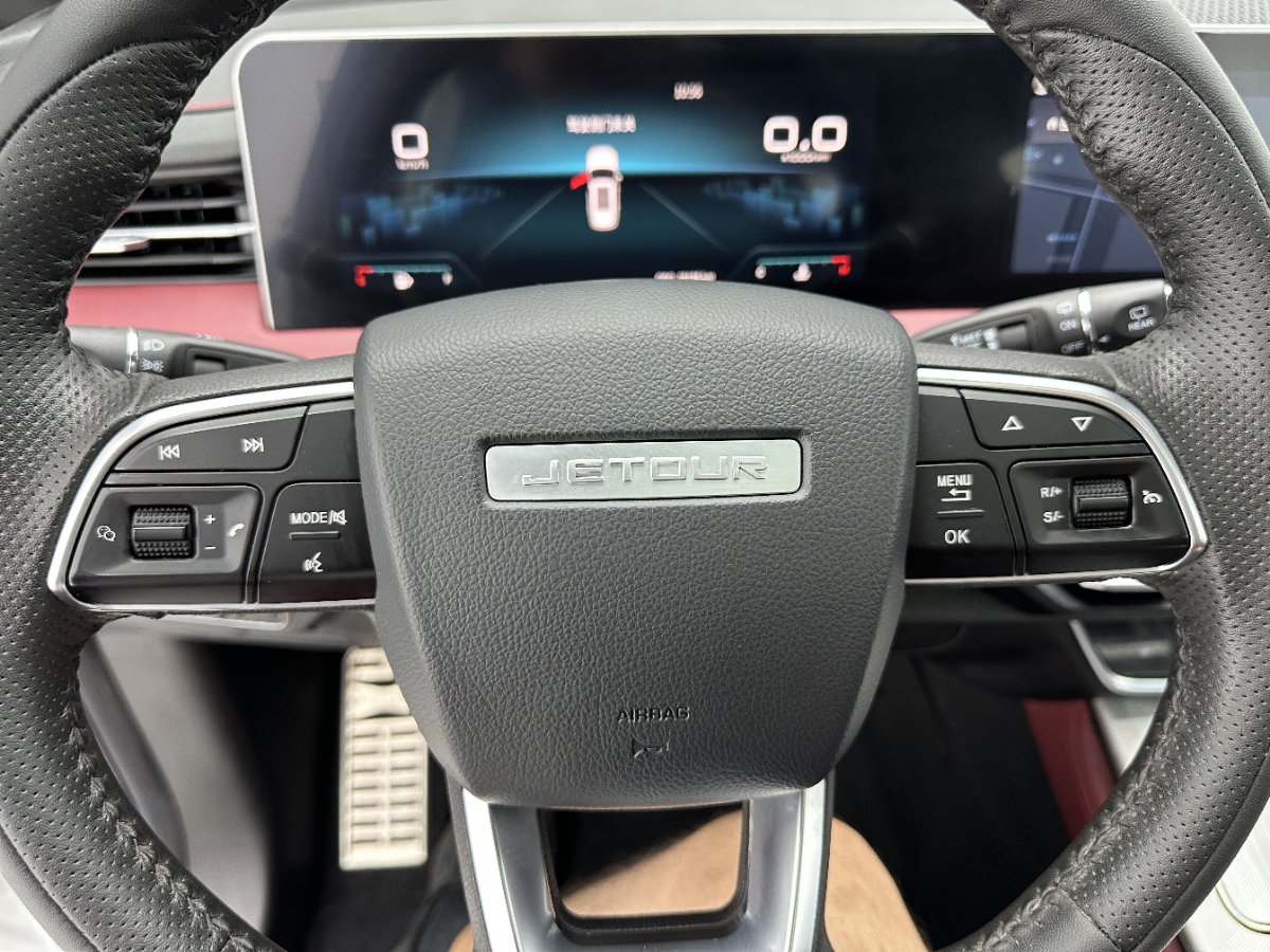 Jetour X70 PLUS 2022 car image #13