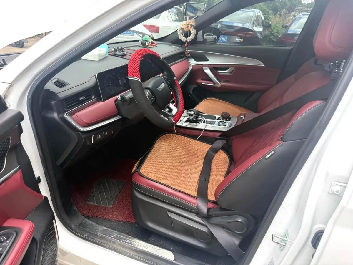 Jetour X70 PLUS 2024 #7 Jetour X70 PLUS 2024 car image #7