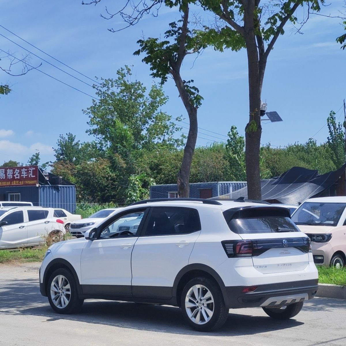 Volkswagen T-Cross 2023 car image #7
