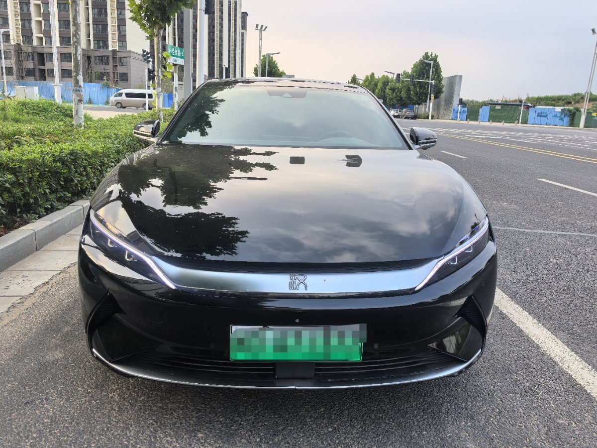 BYD Han 2023 #2 BYD Han 2023 car image #2
