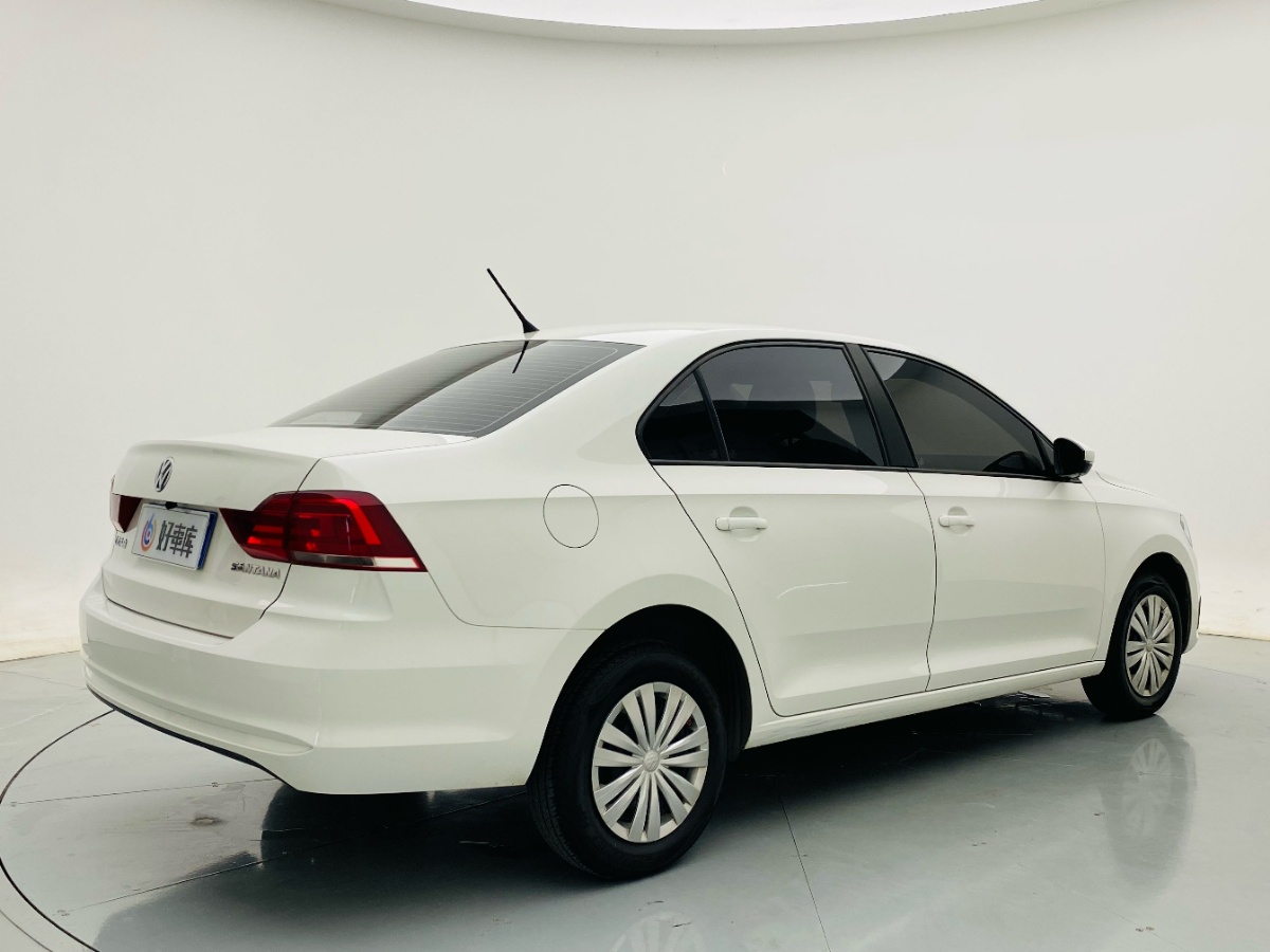 Volkswagen Santana 2021 immagine di auto #5