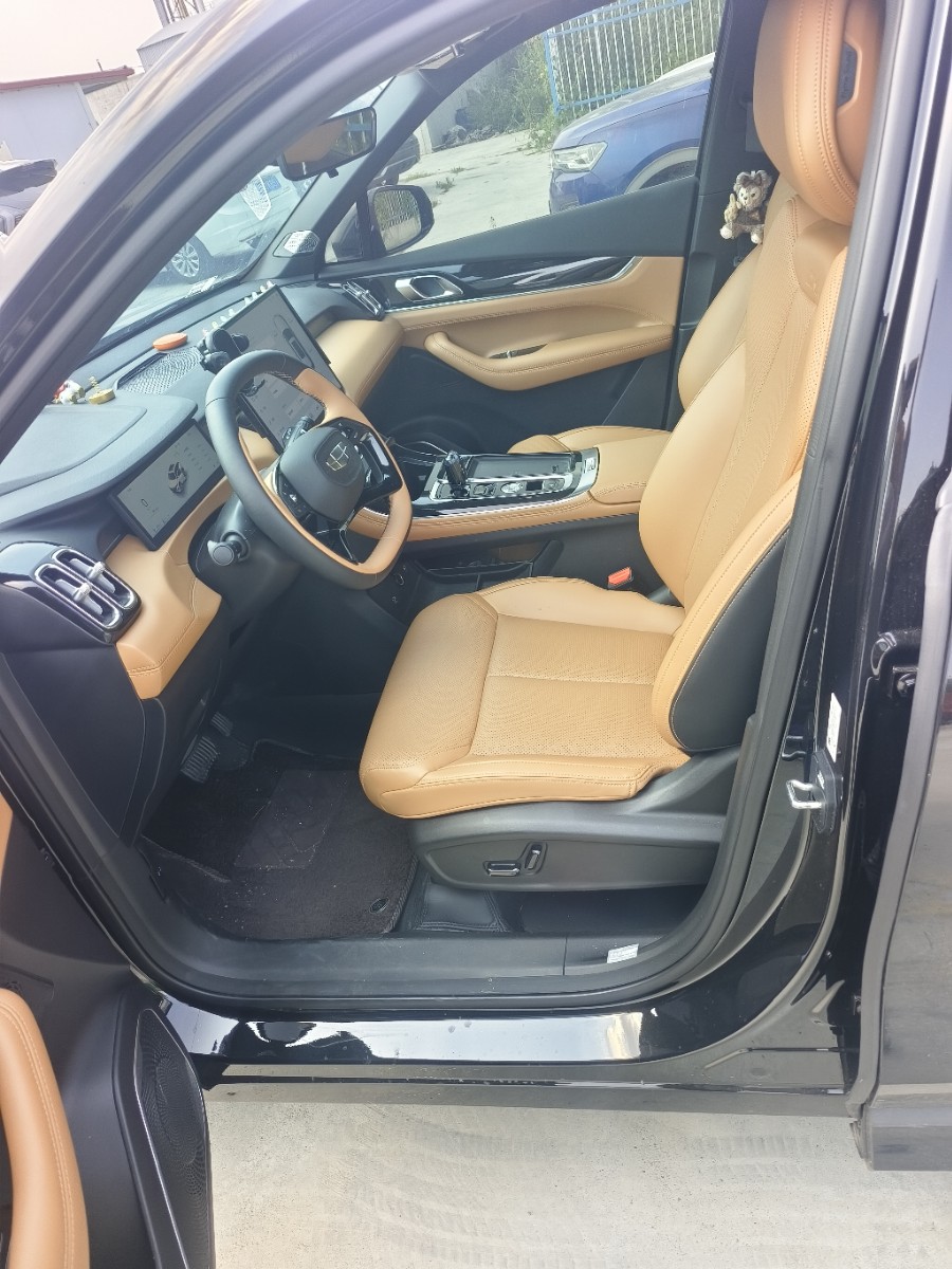 GEELY Boyue L 2025 #5 GEELY Boyue L 2025 car image #5