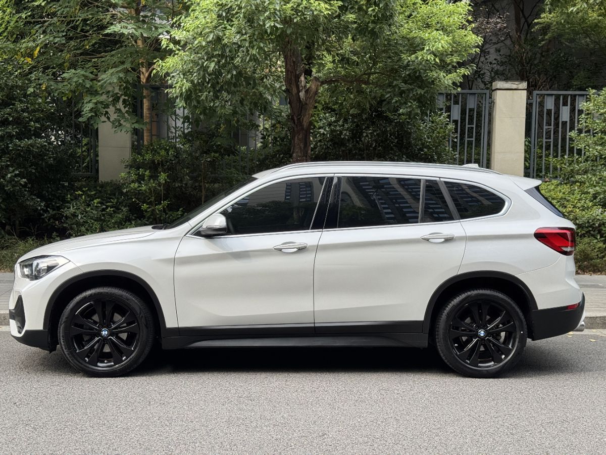 BMW X1 2021 #3 BMW X1 2021 car image #3