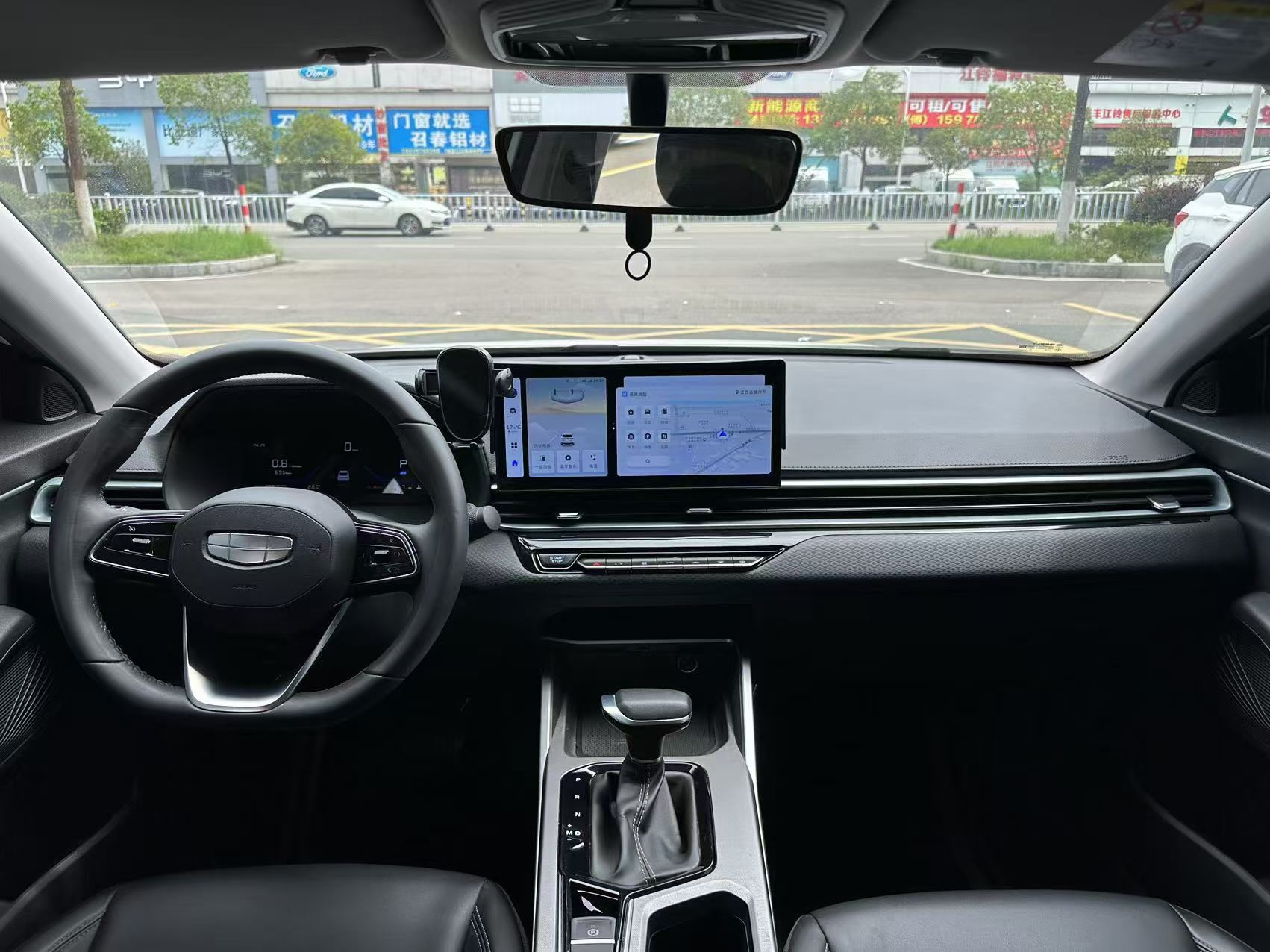 GEELY Emgrand 2025 car image #5