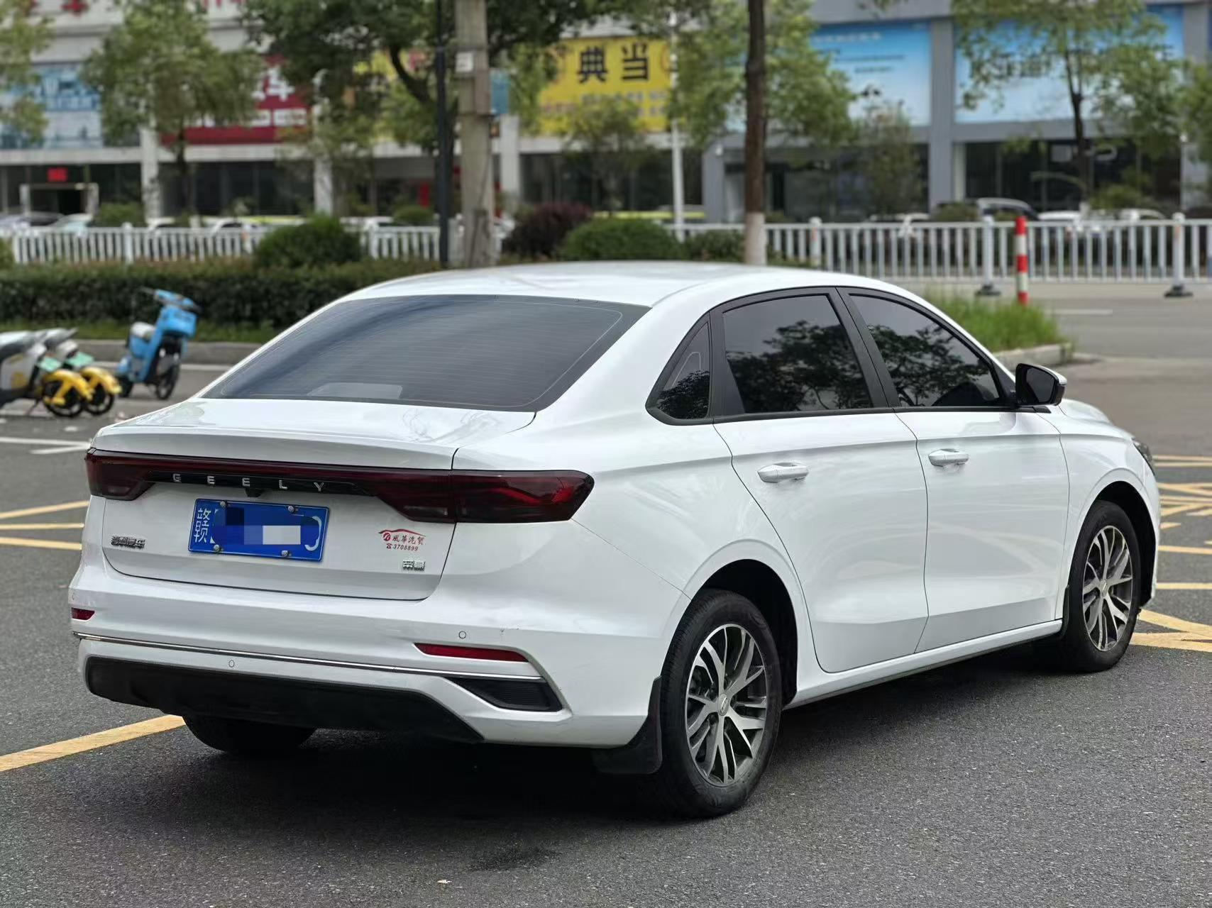GEELY Emgrand 2025 car image #8