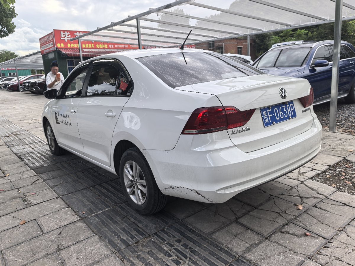 Volkswagen Santana 2022 car image #9