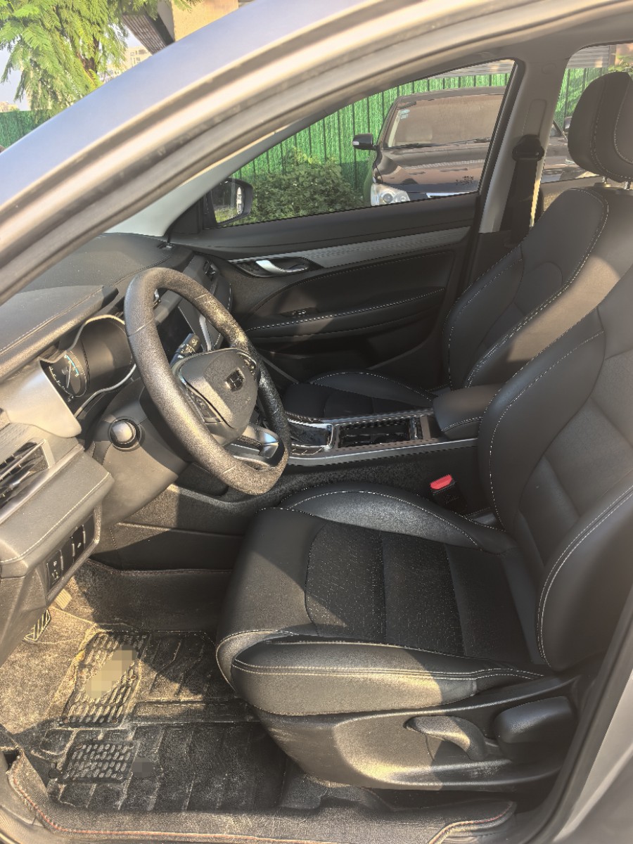 GEELY Emgrand 2021 #4 GEELY Emgrand 2021 car image #4