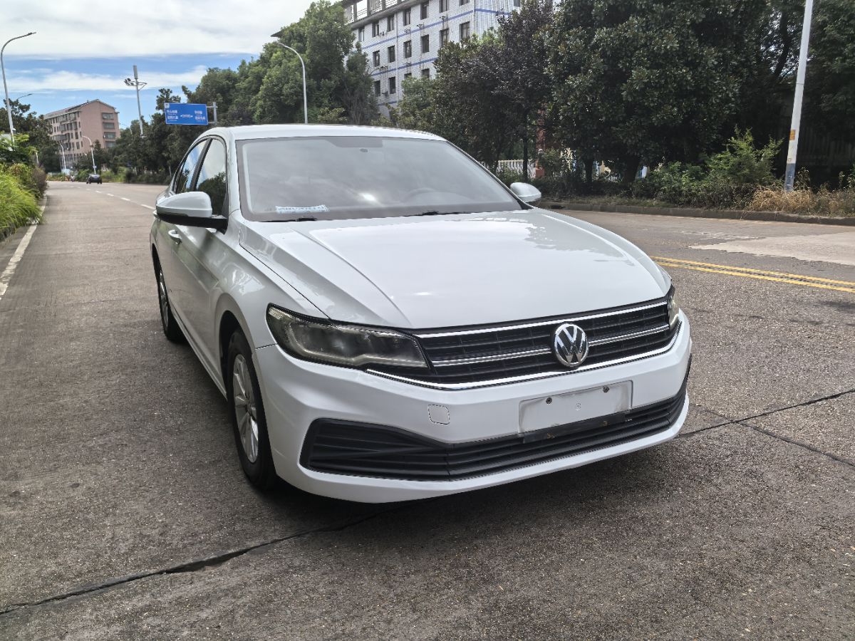 Volkswagen Bora 2022 car image #2