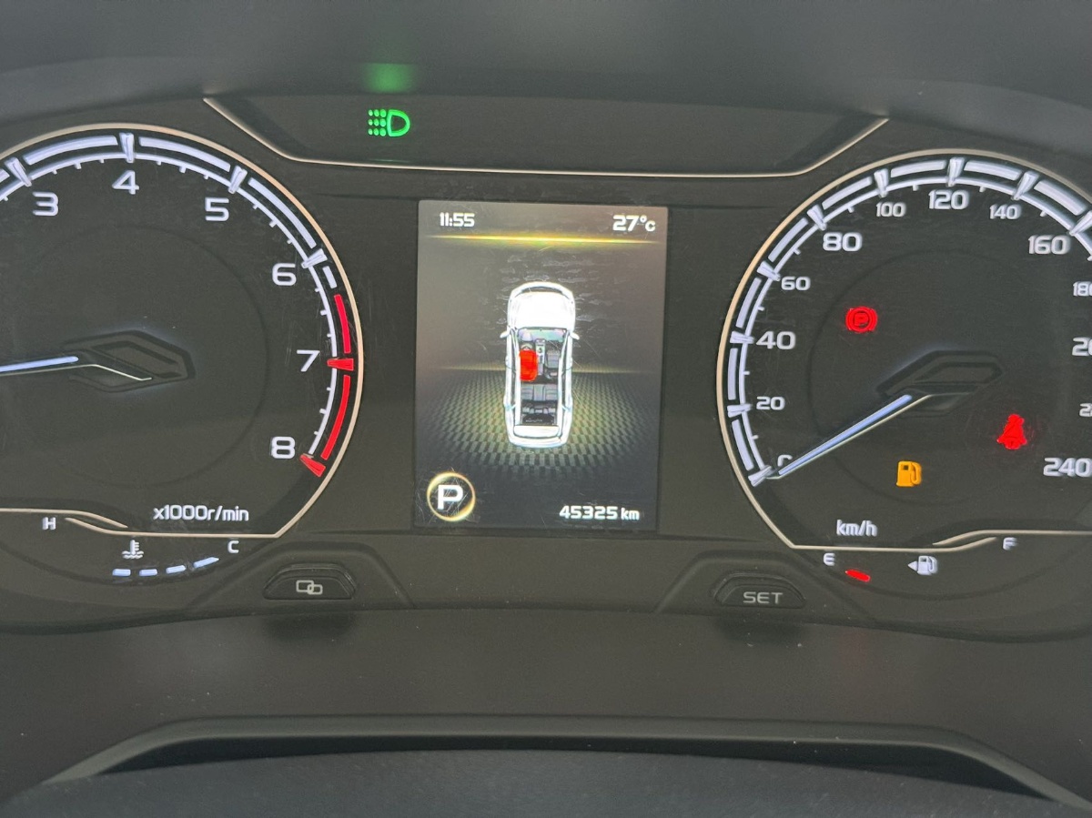 GEELY Vision X6 2021 car image #15