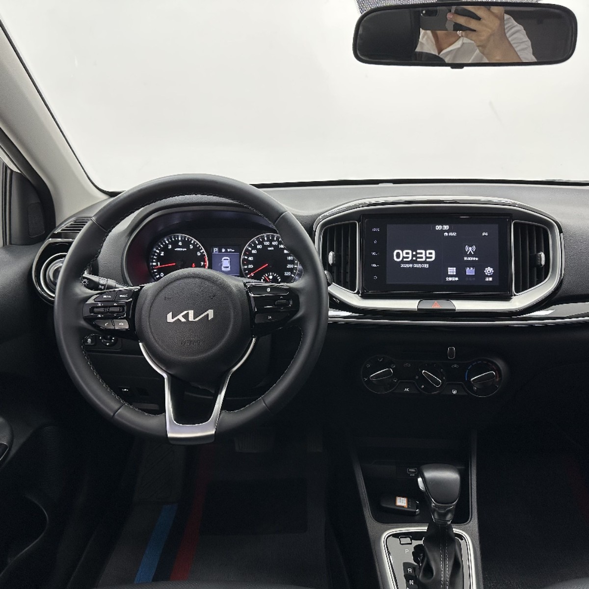 Kia KX1 2026 car image #9