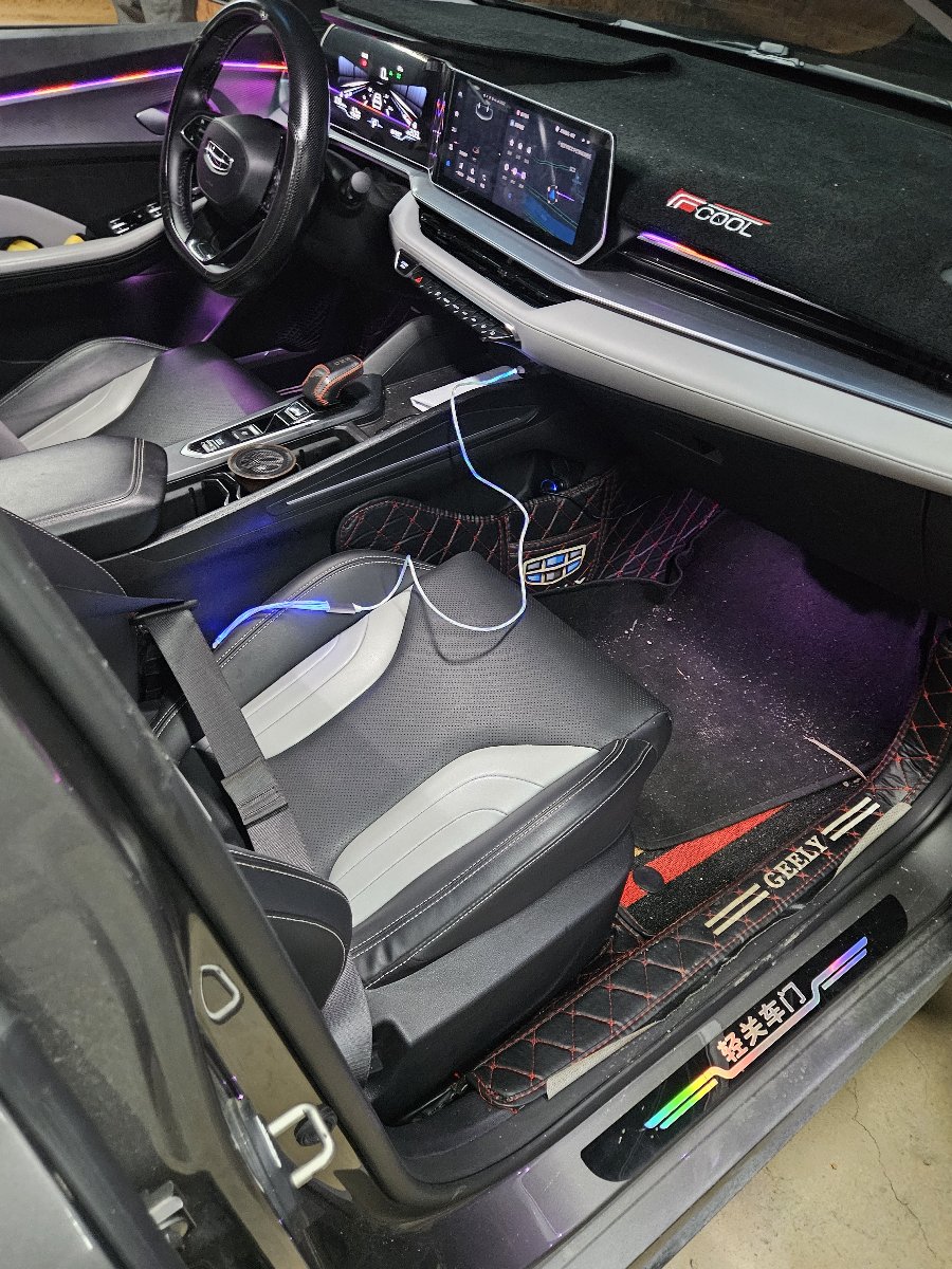 GEELY Binray 2024 car image #3