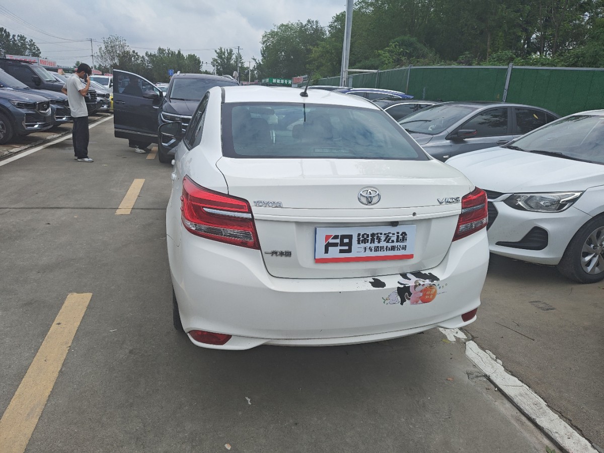 Toyota Vios 2016 #6 Toyota Vios 2016 car image #6