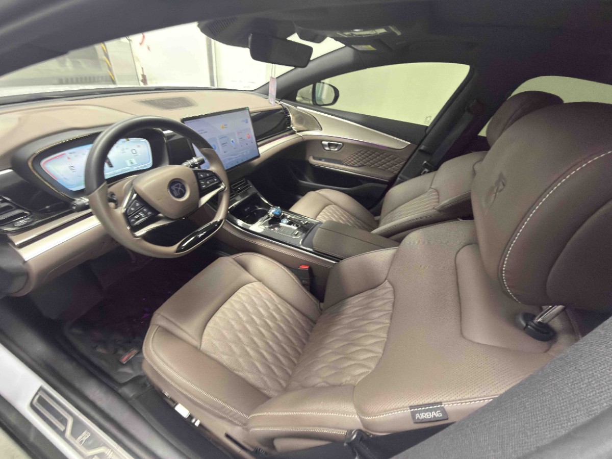 BYD Han 2023 car image #4