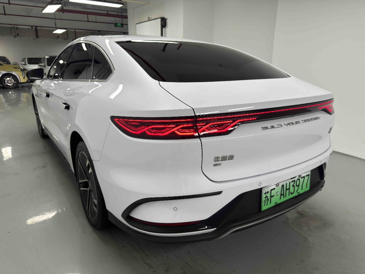BYD Han 2023 car image #6