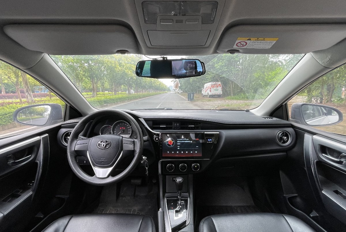 Toyota Corolla 2018 #9 Toyota Corolla 2018 car image #9