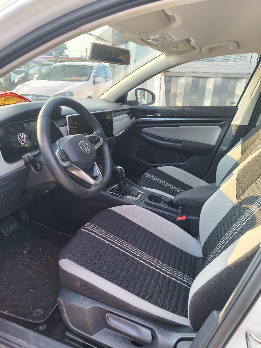 Volkswagen Bora 2023 immagine di auto #3
