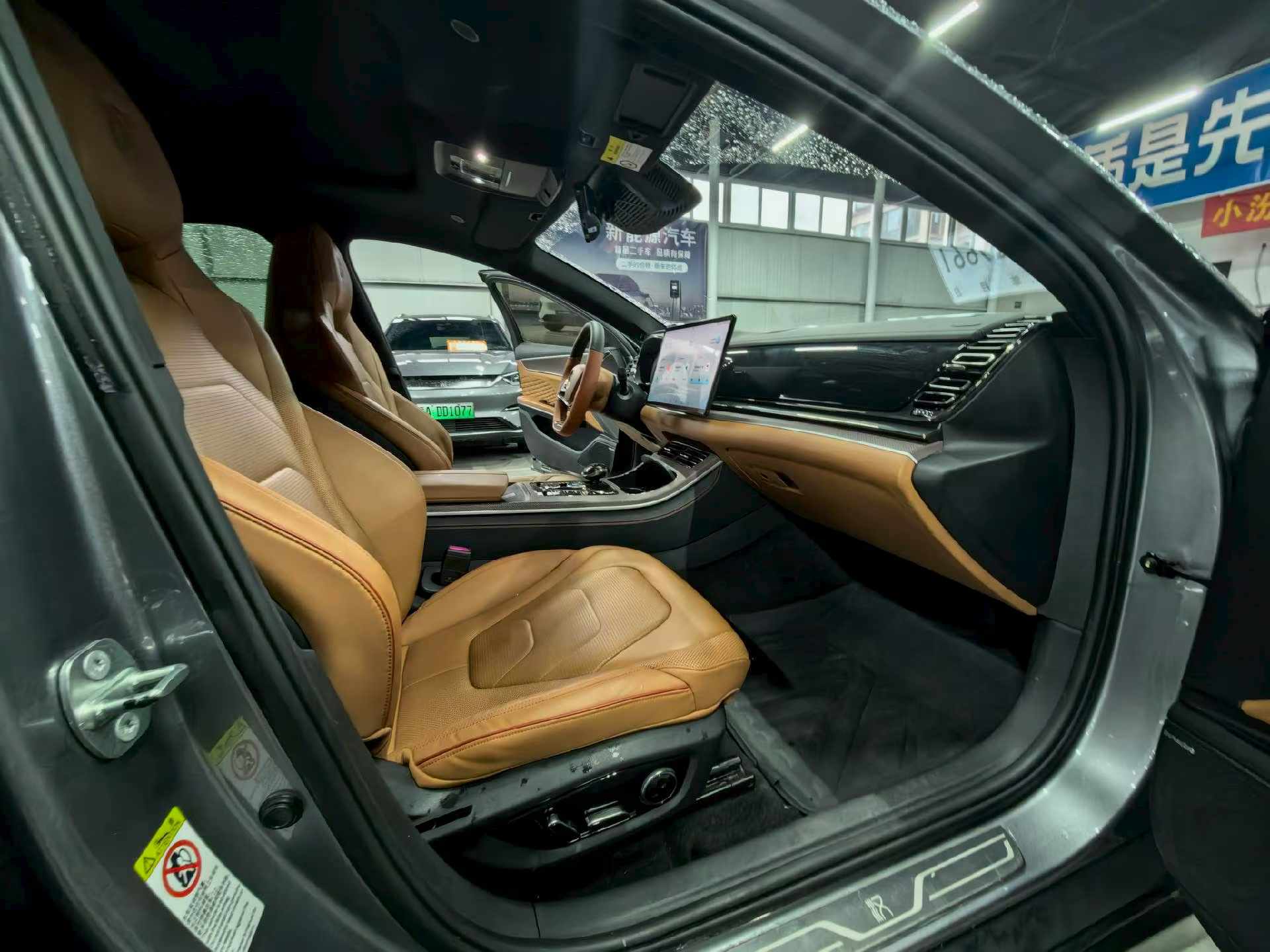 BYD Han 2022 car image #6