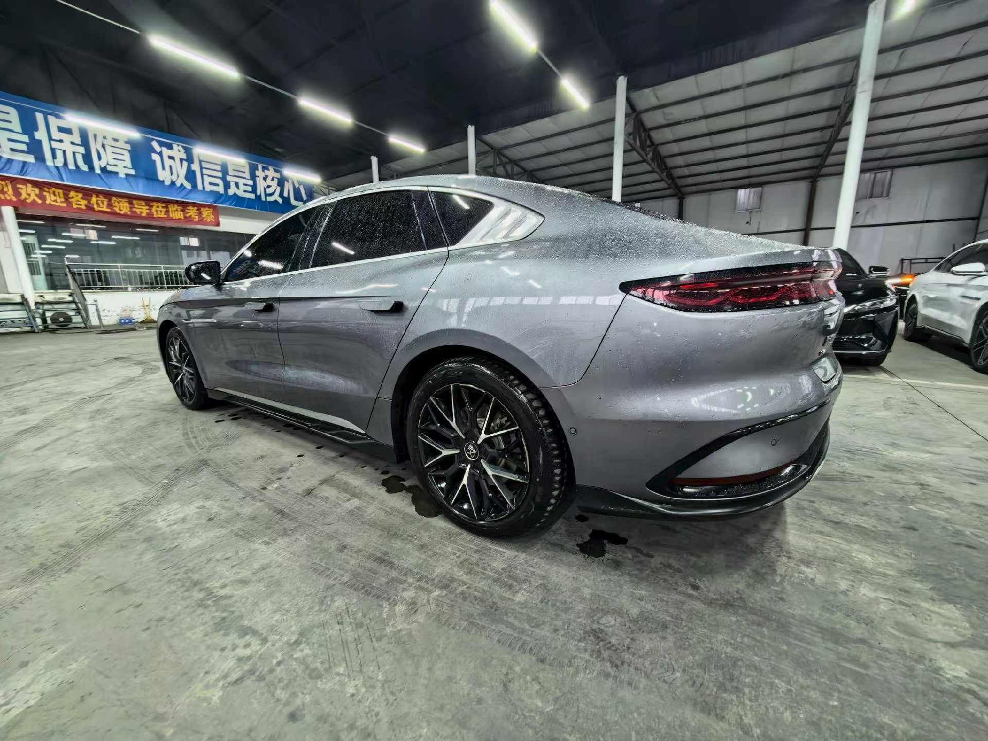 BYD Han 2022 car image #5