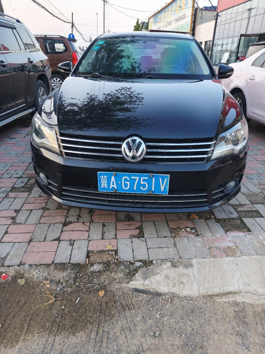 Volkswagen Bora 2014 car image #2