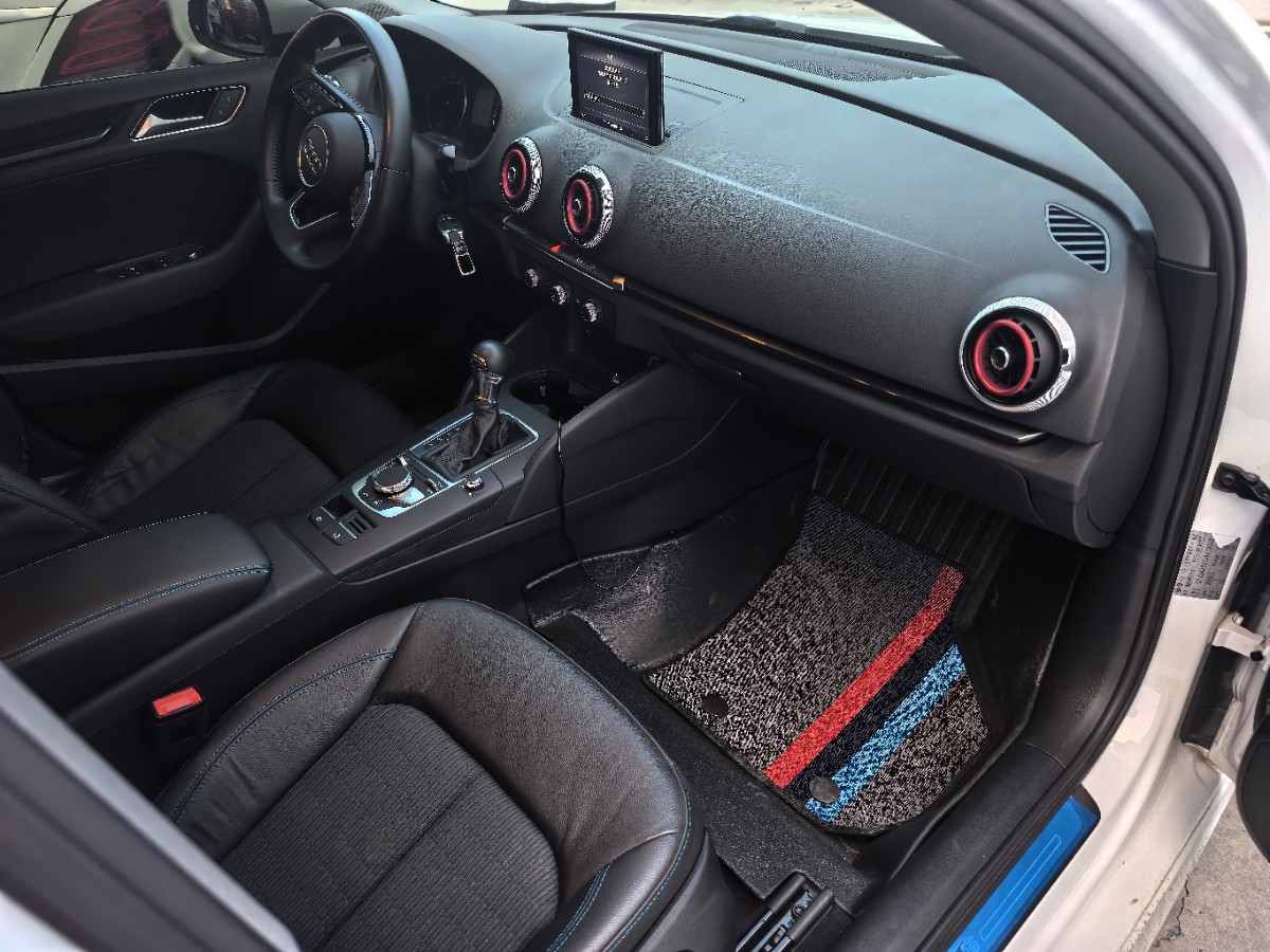 Audi A3 2019 #3 Audi A3 2019 car image #3