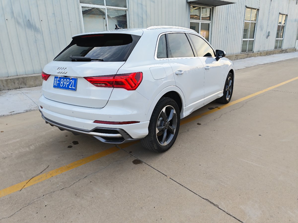 Audi Q3 2022 #4 Audi Q3 2022 car image #4