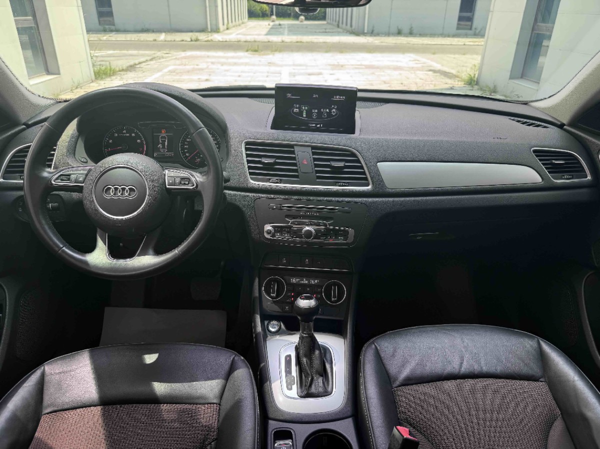 Audi Q3 2019 #10 Audi Q3 2019 car image #10