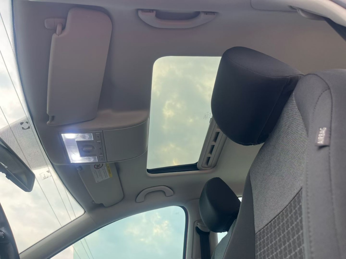 Volkswagen Polo 2016 #6 Volkswagen Polo 2016 car image #6