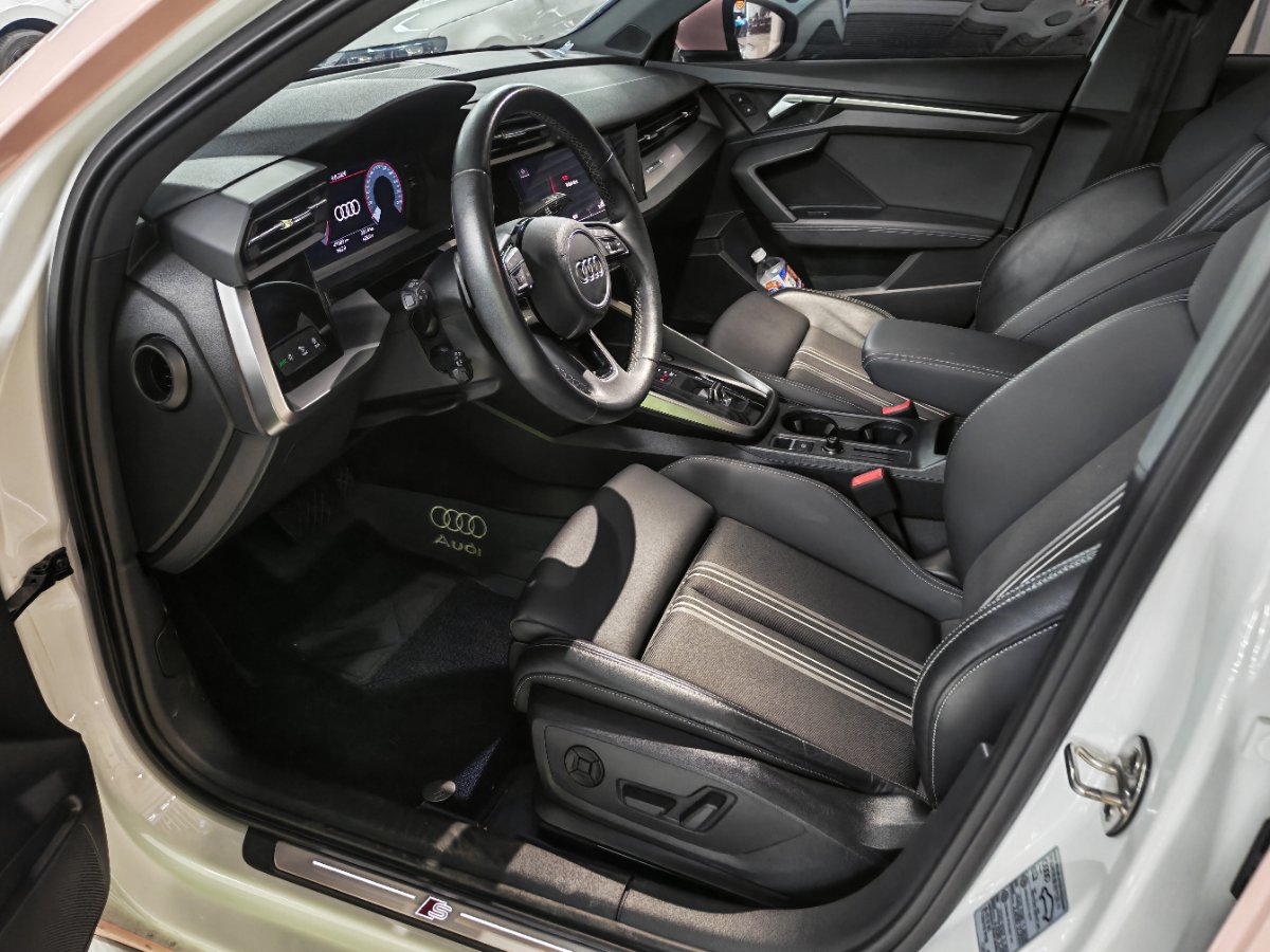 Audi A3 2023 car image #5