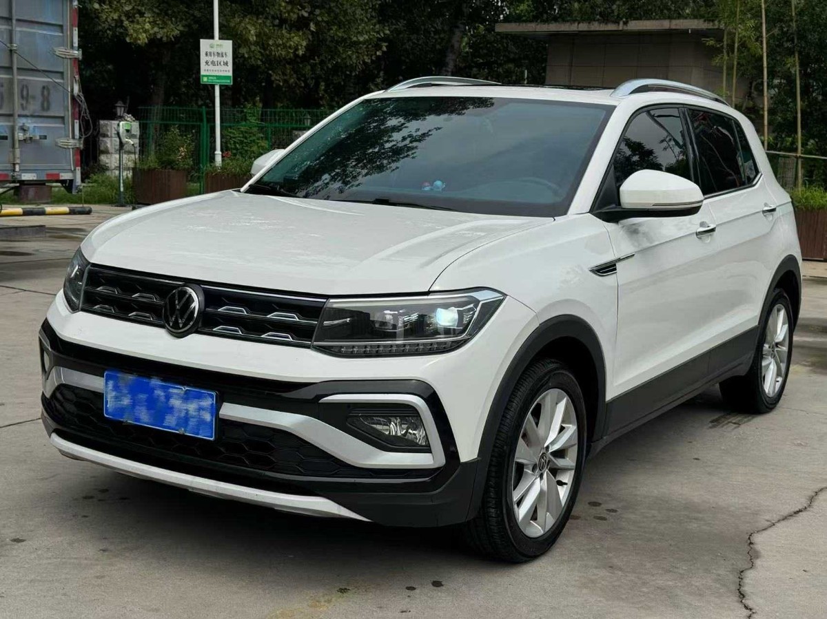 Volkswagen T-Cross 2021 car image 