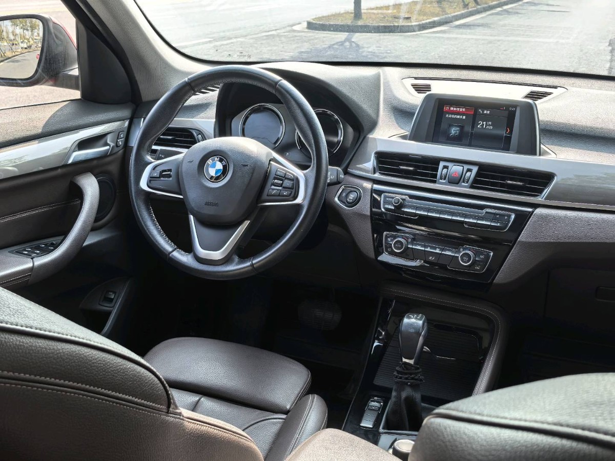 BMW X1 2018 #11 BMW X1 2018 car image #11