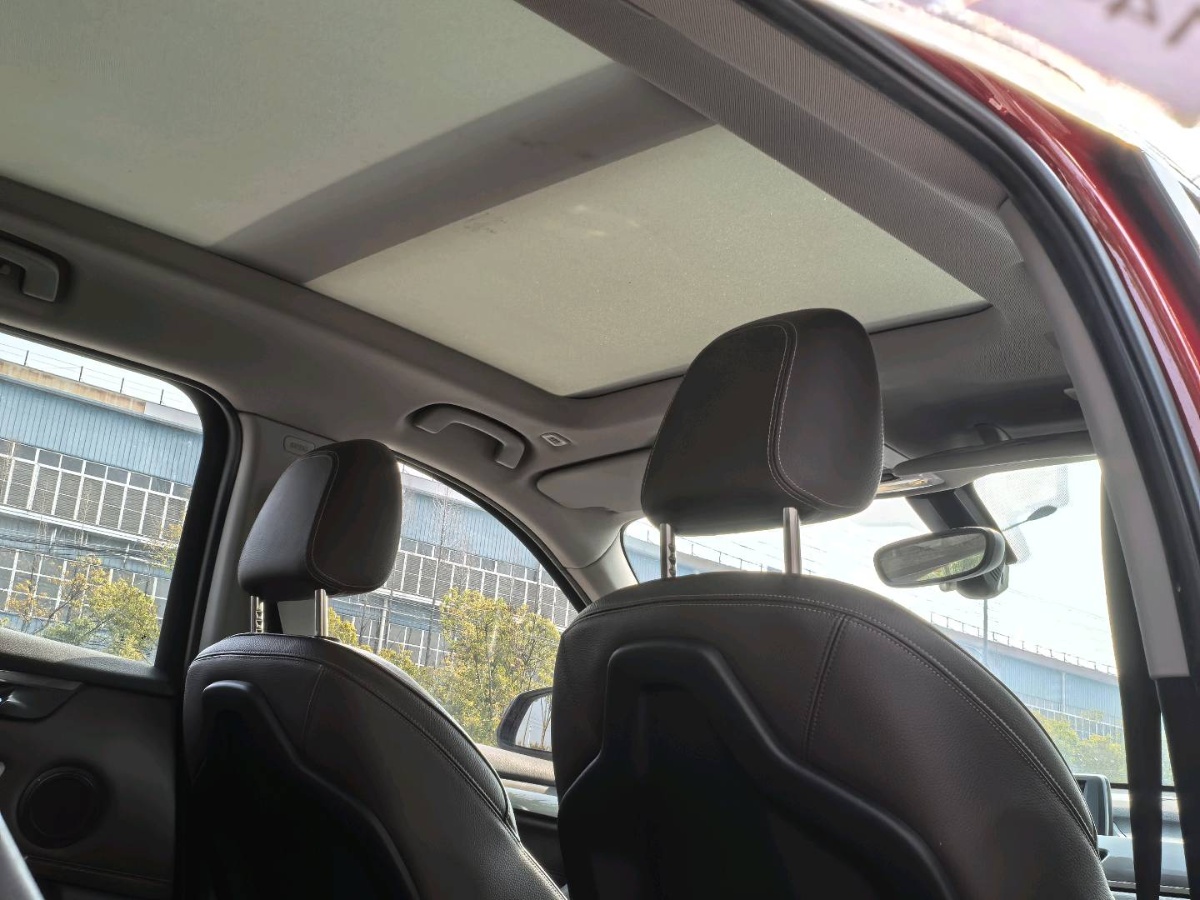 BMW X1 2018 #13 BMW X1 2018 car image #13