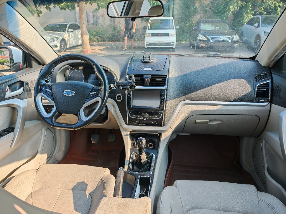 GEELY Emgrand 2016 car image #7