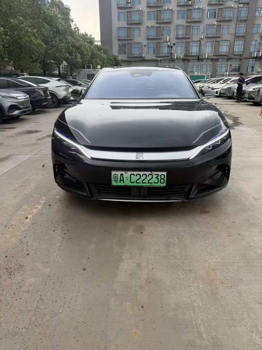 BYD Han 2023 #2 BYD Han 2023 car image #2