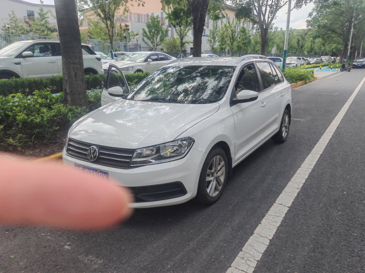 Volkswagen Santana 2017 Volkswagen Santana 2017 car image