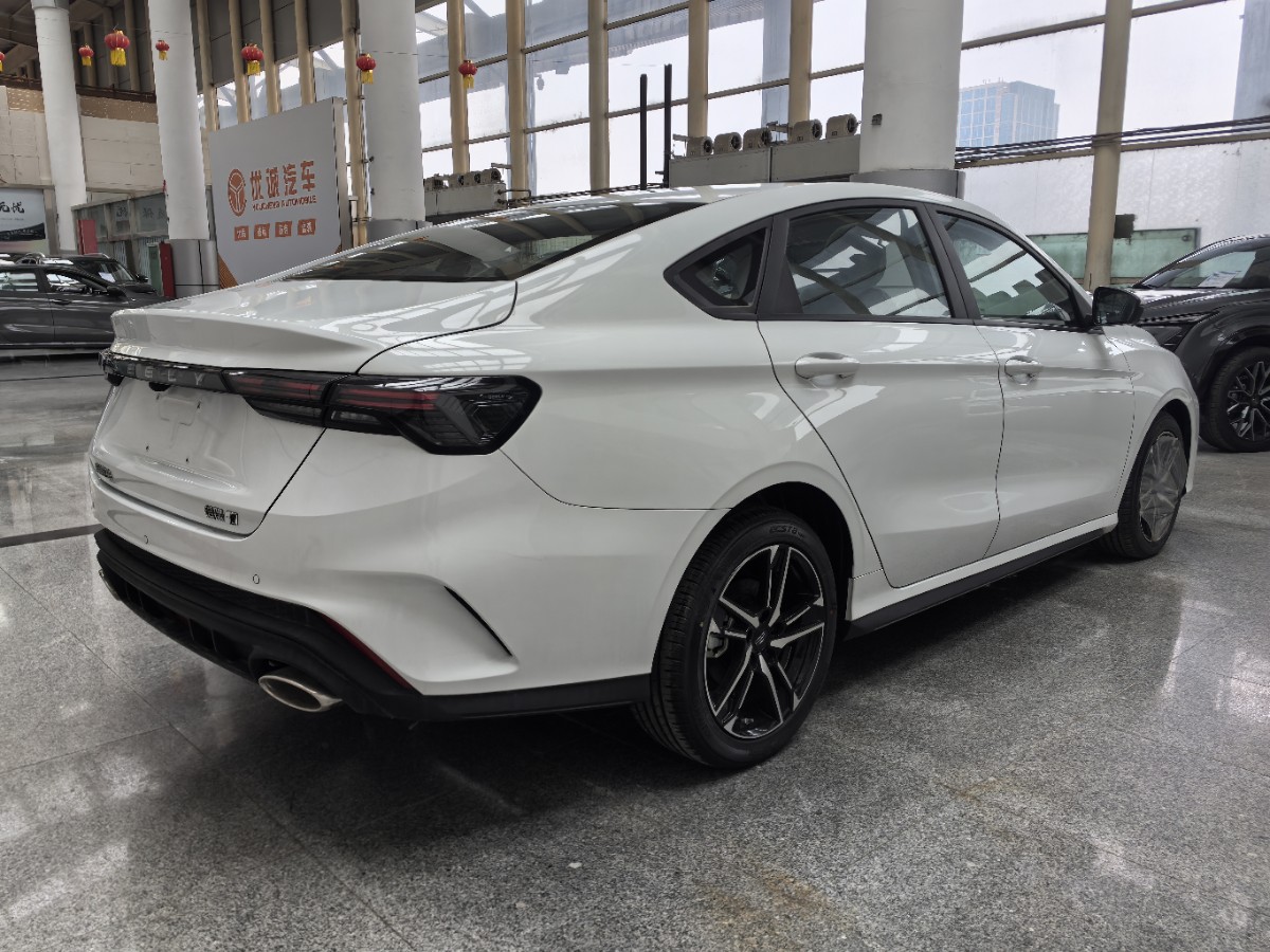 GEELY Binray 2026 immagine di auto #3