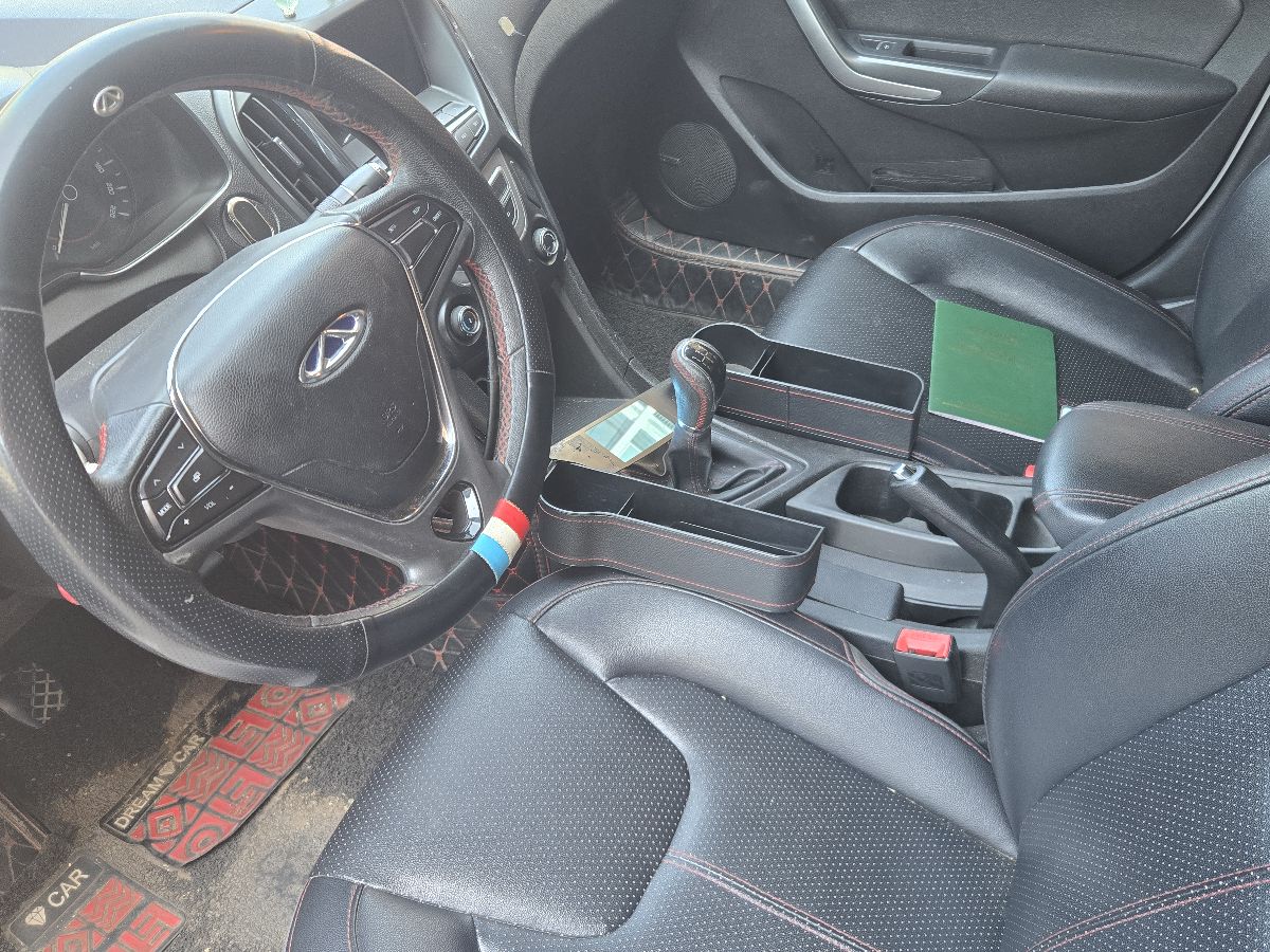 Chery Arrizo 5 2016 car image #4