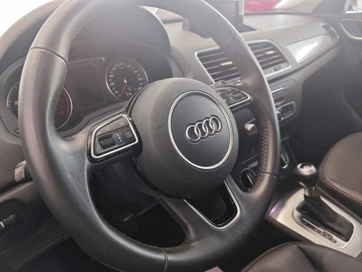 Audi Q3 2019 #7 Audi Q3 2019 car image #7