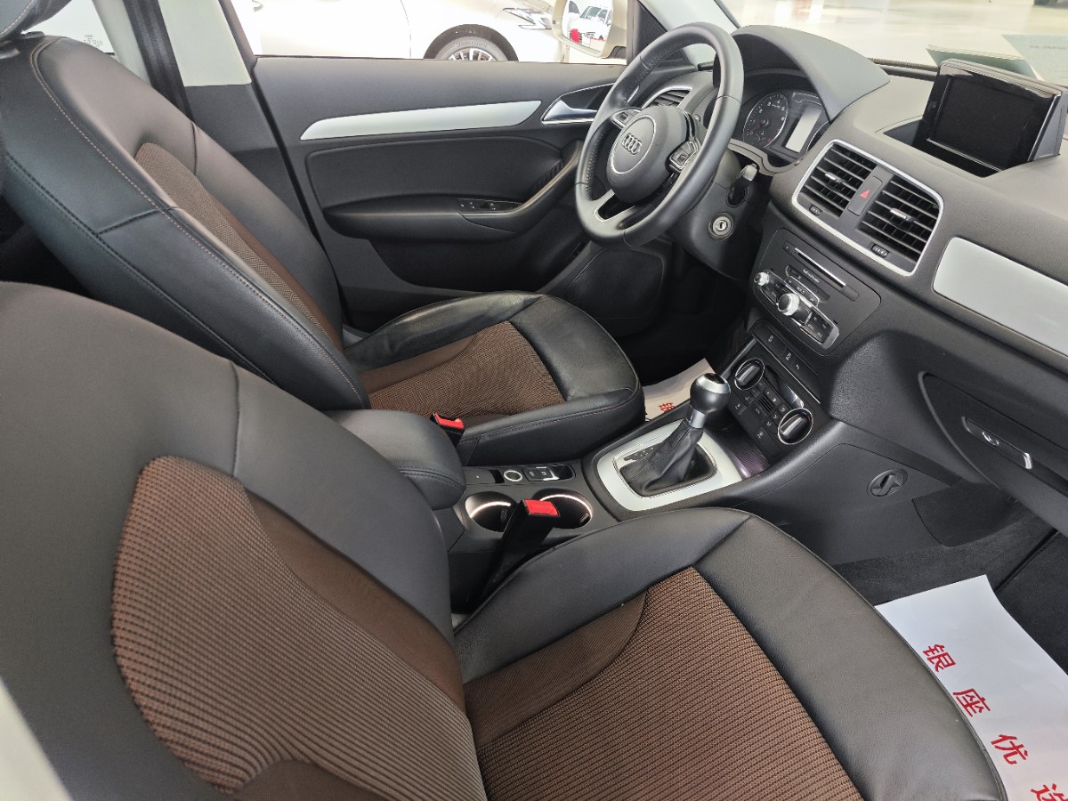 Audi Q3 2019 #4 Audi Q3 2019 car image #4