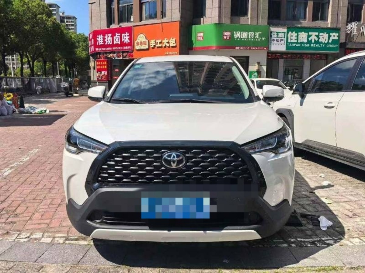 Toyota Corolla Cross 2025 صورة سيارة 
